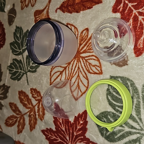 Bottle - Picture 2 of 5